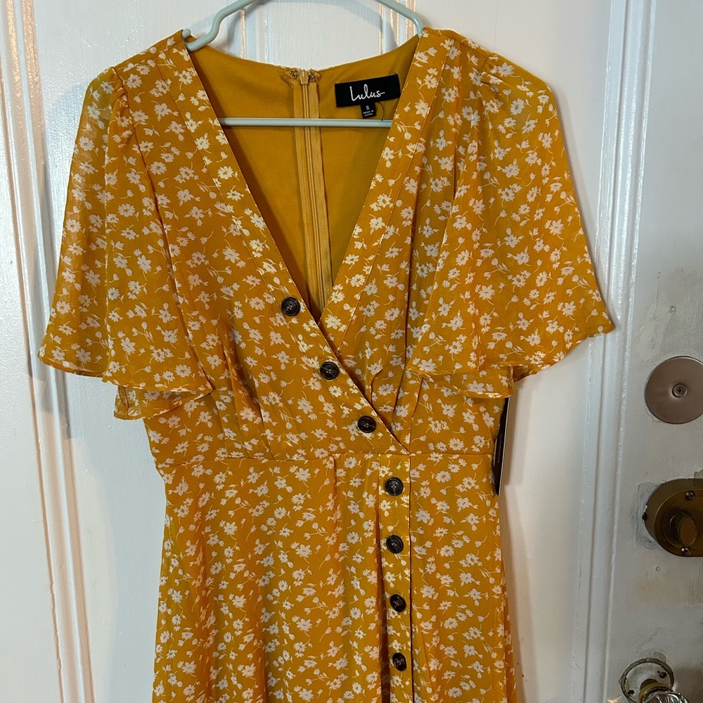 NWT Gorgeous LuLus dress!